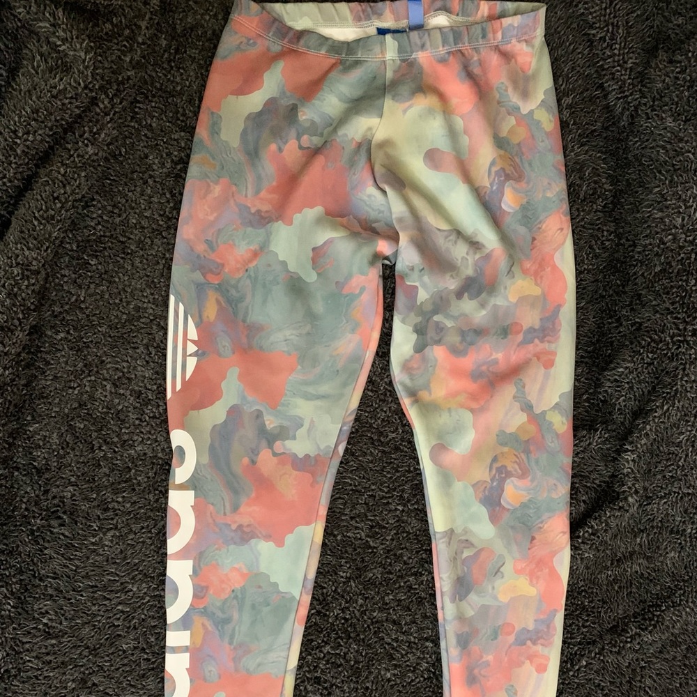 Adidas ankle length leggings